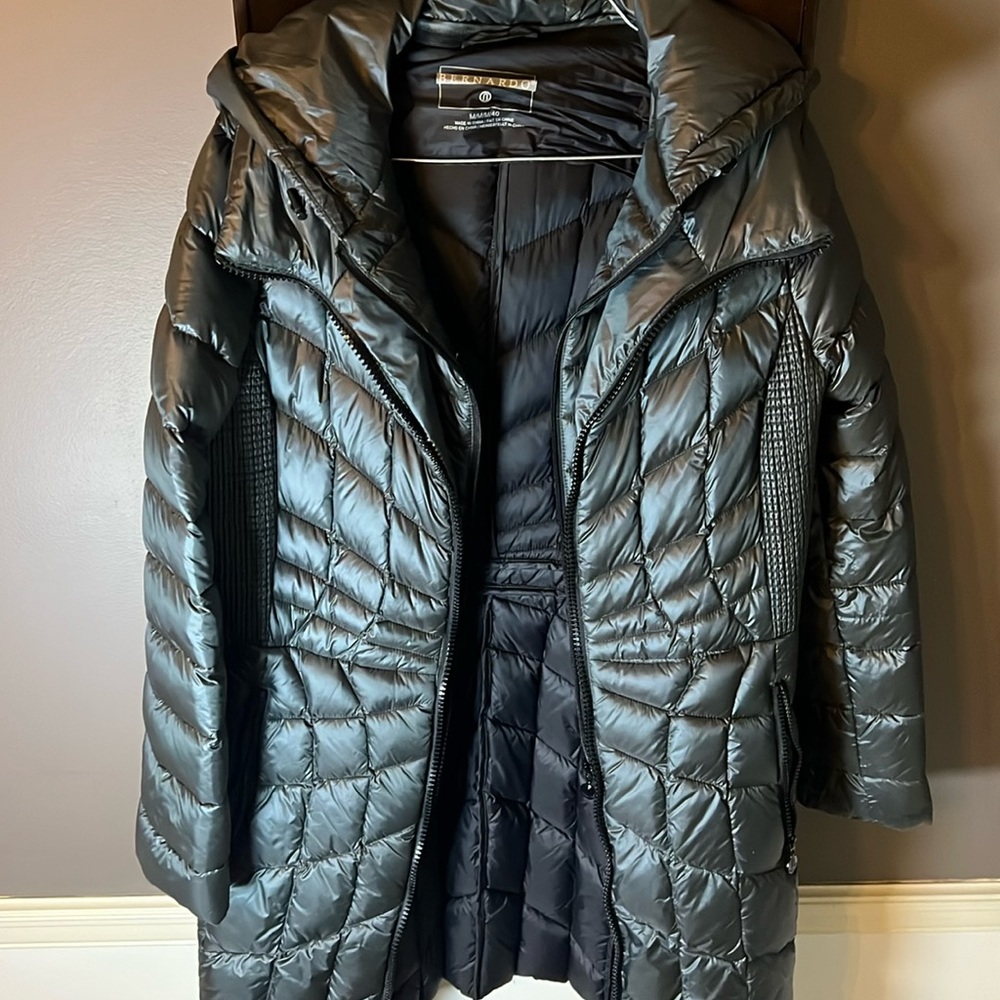 Ladies waterproof knee length jacket